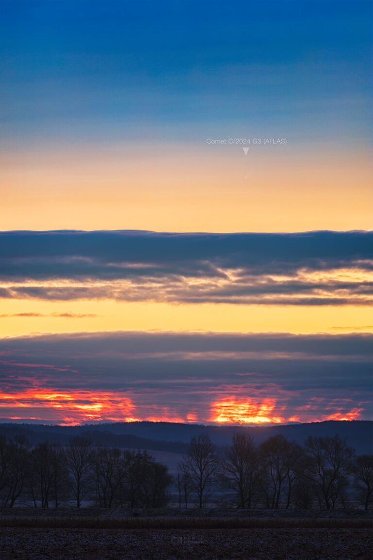 Comet ATLAS Before Sunrise