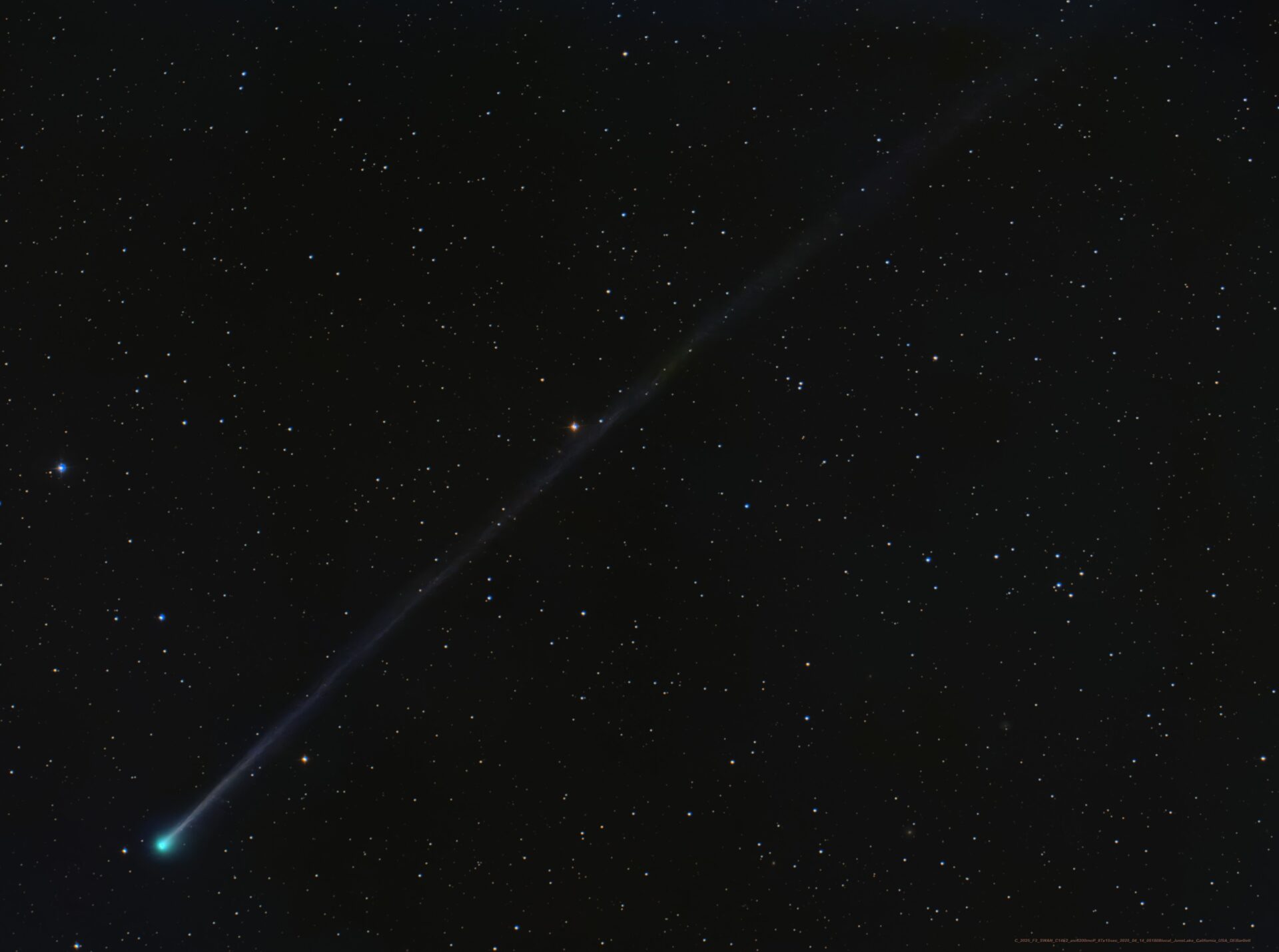 Comet C/2025 F2 SWAN