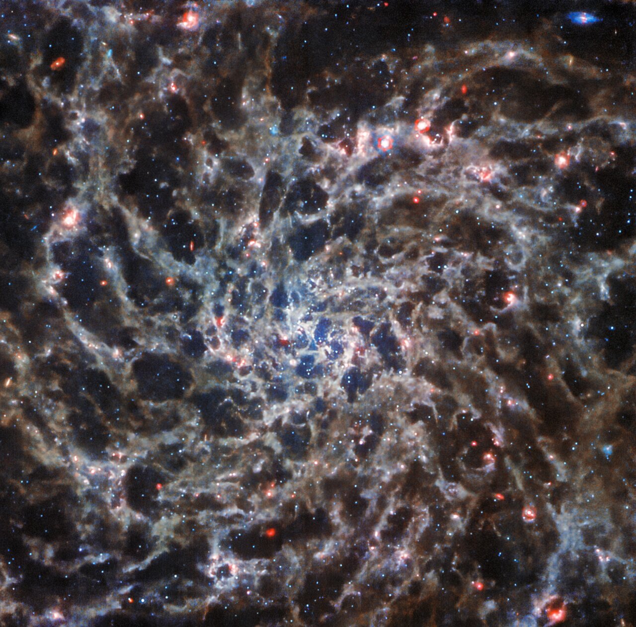 Webb and Hubble: IC 5332