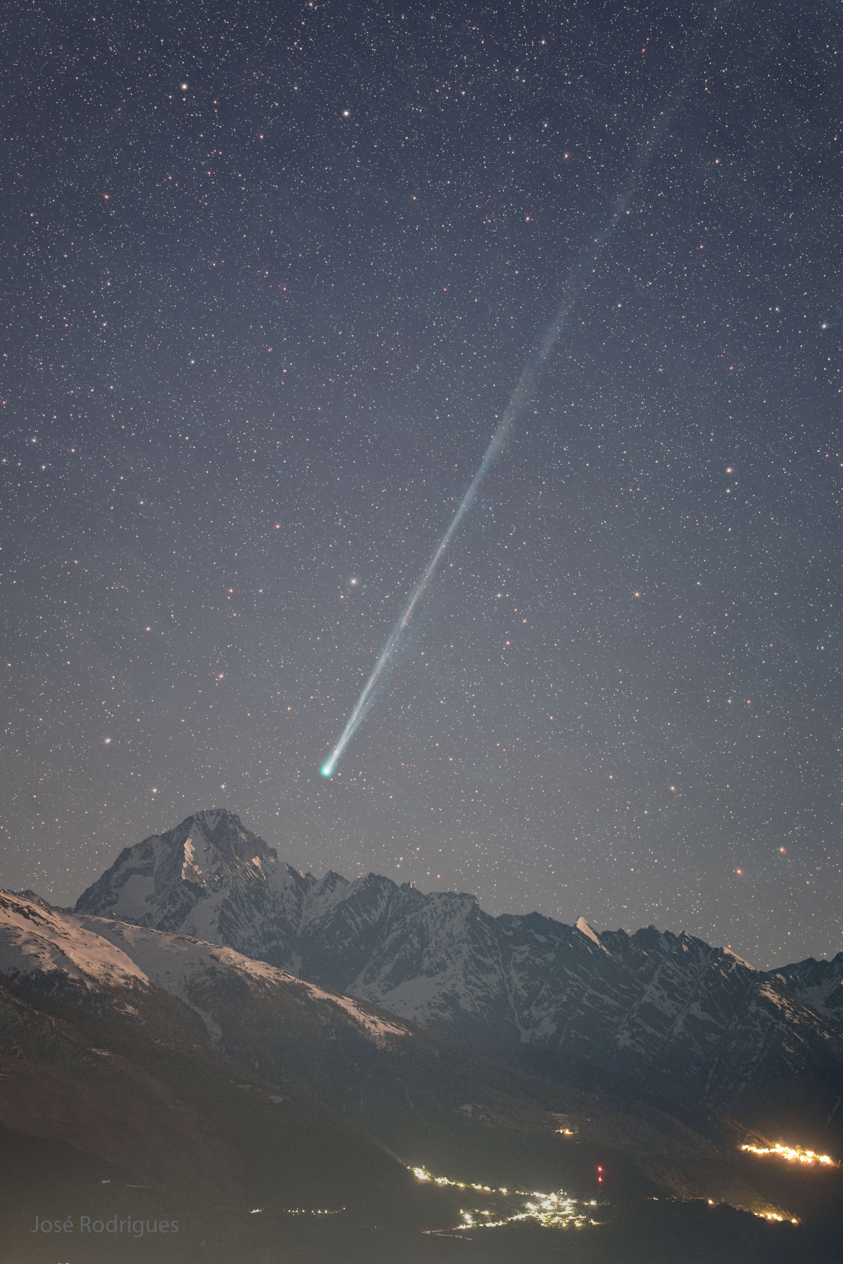 Comet R3 (PanSTARRS) Brightens